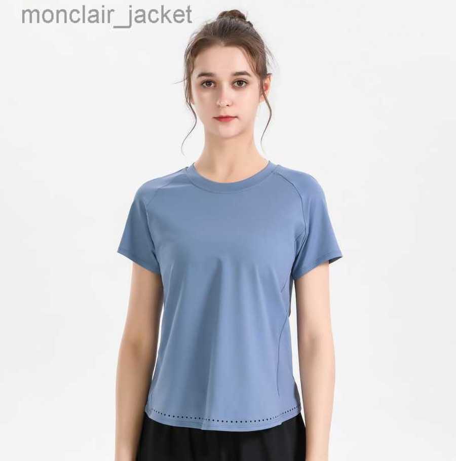 2023 Designer Women T Shirt New Yoga Suit Fitness Sports Leisure Outdoor Running Solid Color Breathable Summer Short Sleeve Top, Blue
2023 Designer Women T Shirt New Yoga Suit Fitness Sports Leisure Outdoor Running Solid Color Breathable Summer Short Sleeve Top, Blue