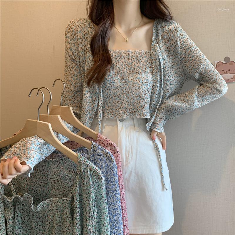 Women's Jackets Summer Fashion Broken Flower Chiffon Thin Women's Wear Long Sleeve Cardigan Jacket With Suspender Two Piece Abrigos
Women's Jackets Summer Fashion Broken Flower Chiffon Thin Women's Wear Long Sleeve Cardigan Jacket With Suspender Two Piece Abrigos