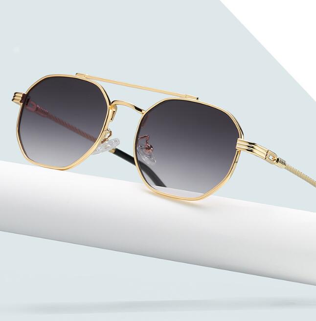 Irregularity metal frame superclear women's sunglass circle lens glasses personality men's beach travel discoloration sunglasses multiple colors
Irregularity metal frame superclear women's sunglass circle lens glasses personality men's beach travel discoloration sunglasses multiple colors