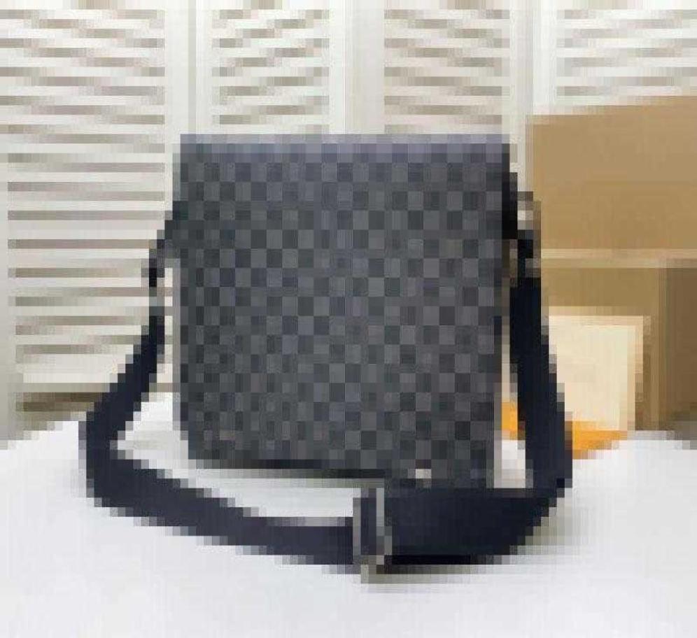 

Bags Cases Designer District PM Shoulder Eclipse Damier Graphite brown damier district Size 33 29 8CM7017999, Grey