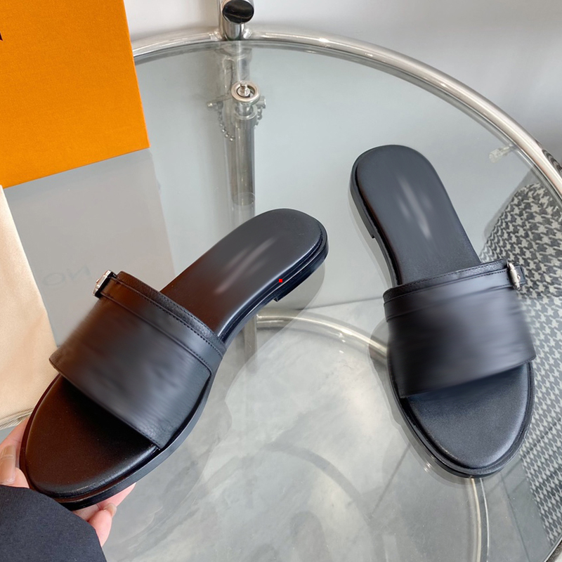2023 Fashion women sandal Luxury designer leather ladies sandals summer flat shoes fashion beach women slippers drag Slides flip flops women Ladies sexy slipper -189, Picture color
2023 Fashion women sandal Luxury designer leather ladies sandals summer flat shoes fashion beach women slippers drag Slides flip flops women Ladies sexy slipper -189, Picture color