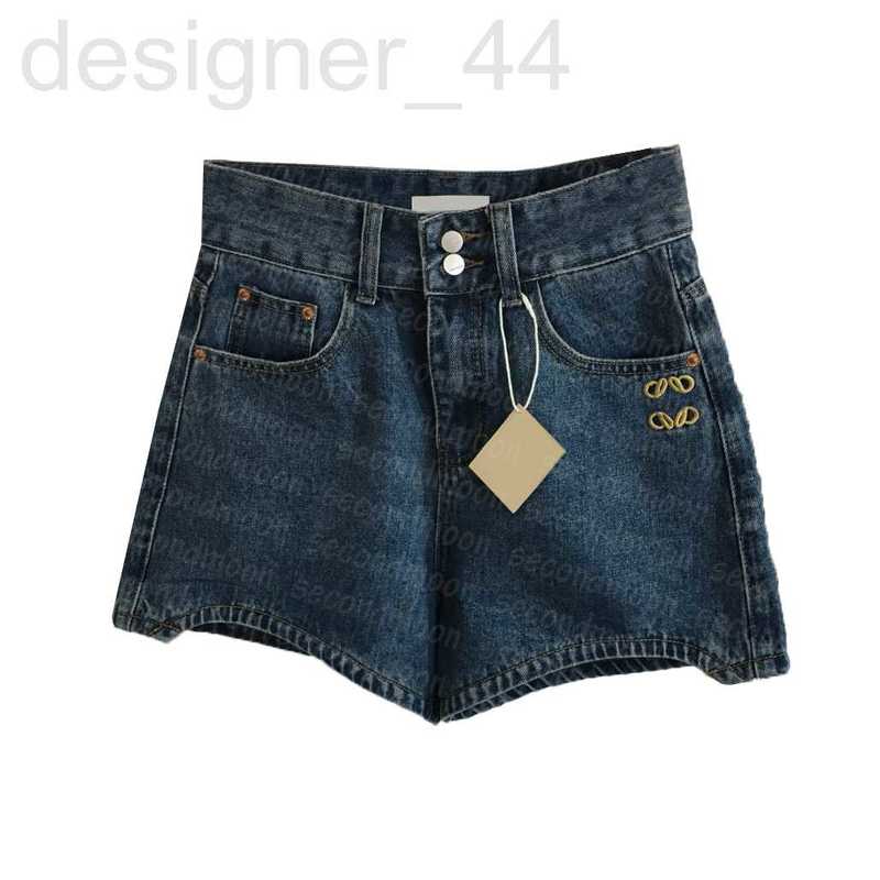 Women' Shorts designer Womens Waist Jeans Design Embroidered Short Pants Vintage Blue Jean Summer Casual IHY6
Women' Shorts designer Womens Waist Jeans Design Embroidered Short Pants Vintage Blue Jean Summer Casual IHY6