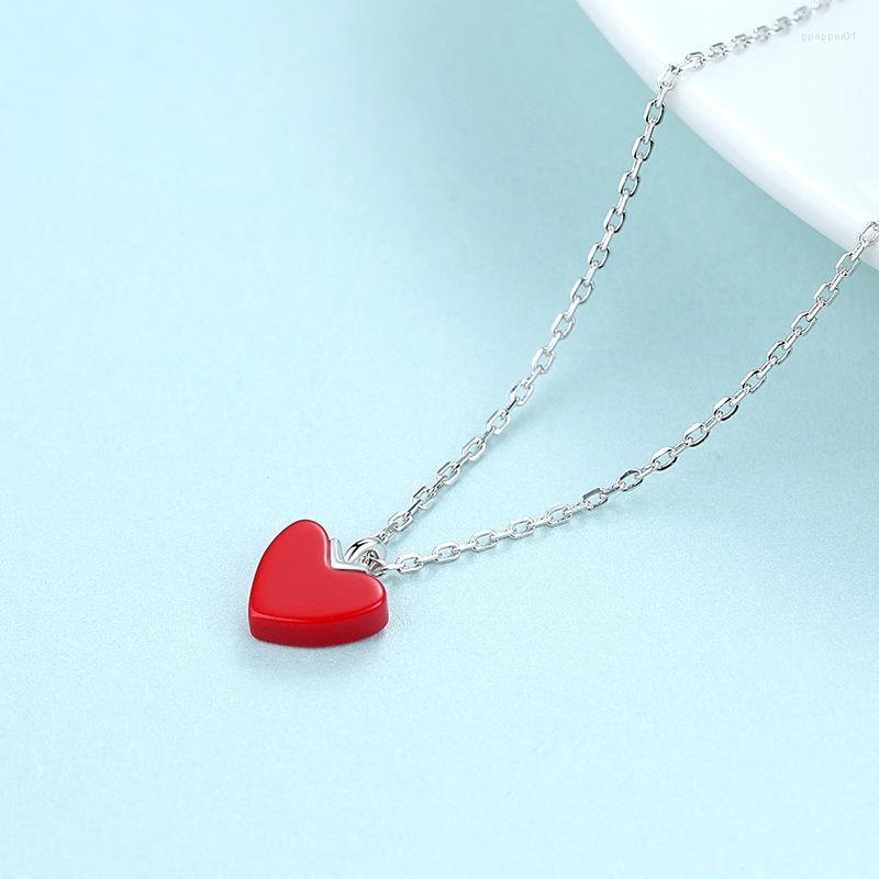 Pendant Necklaces Foydjew Silvery Small Red Heart Female Peach Girl Clavicle Chain Heart-shaped Simple
Pendant Necklaces Foydjew Silvery Small Red Heart Female Peach Girl Clavicle Chain Heart-shaped Simple