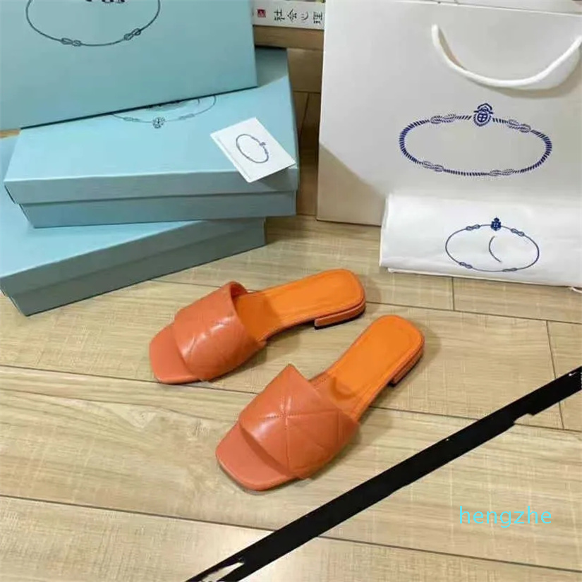 Beach Shoes Slipper Classic Candy Color Summer Slippers Women Fashion Flat Bottom Sandal Letters Ladies PU Leather Women, Black
Beach Shoes Slipper Classic Candy Color Summer Slippers Women Fashion Flat Bottom Sandal Letters Ladies PU Leather Women, Black