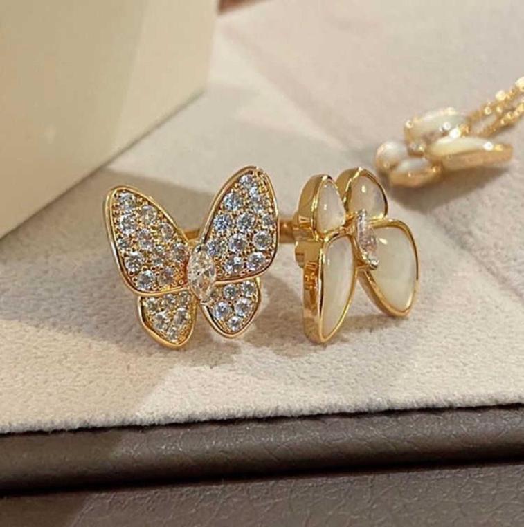 Double butterfly diamond s925 sterling silver female opening ring rose gold white Fritillaria ring Luxurys Designers jewelry4785454
Double butterfly diamond s925 sterling silver female opening ring rose gold white Fritillaria ring Luxurys Designers jewelry4785454