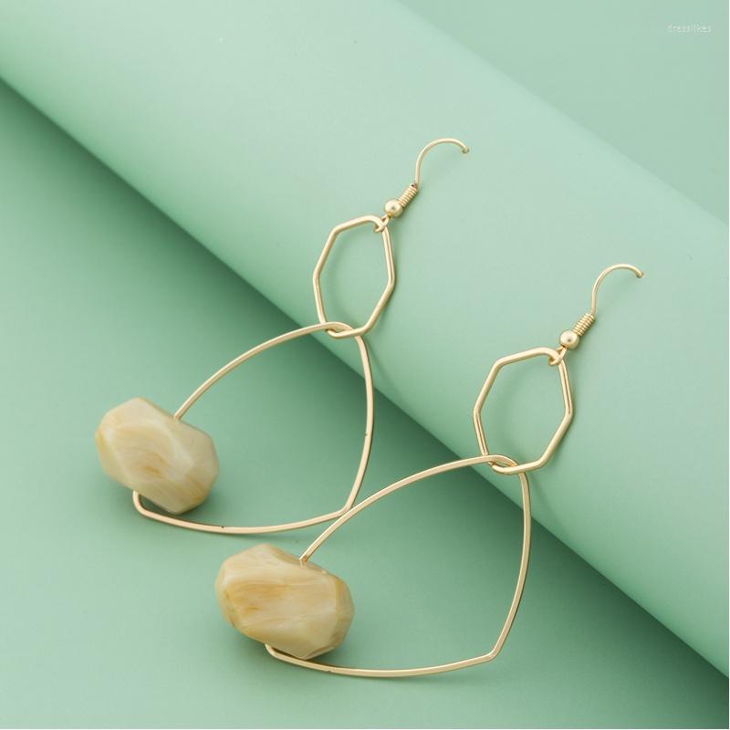 Stud Earrings In Europe And America Long Geometric Shape Simple Exaggerated Atmospheric Ear Hook Niche Design W
Stud Earrings In Europe And America Long Geometric Shape Simple Exaggerated Atmospheric Ear Hook Niche Design W
