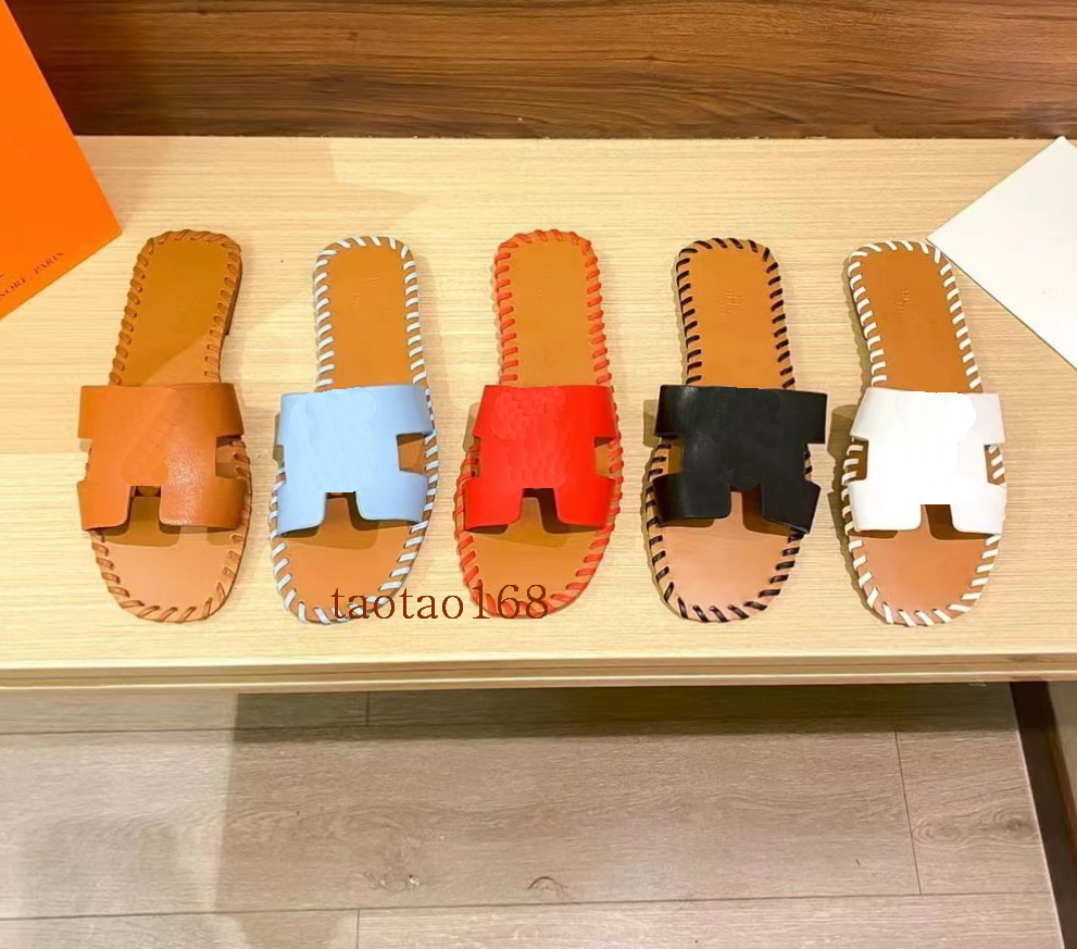 Luxury Designer Slippers Beach Classic Flat Woven Sole Woman Summer Lady Leather 2023 New Fashion Women Shoes WITH BOX, Red
Luxury Designer Slippers Beach Classic Flat Woven Sole Woman Summer Lady Leather 2023 New Fashion Women Shoes WITH BOX, Red