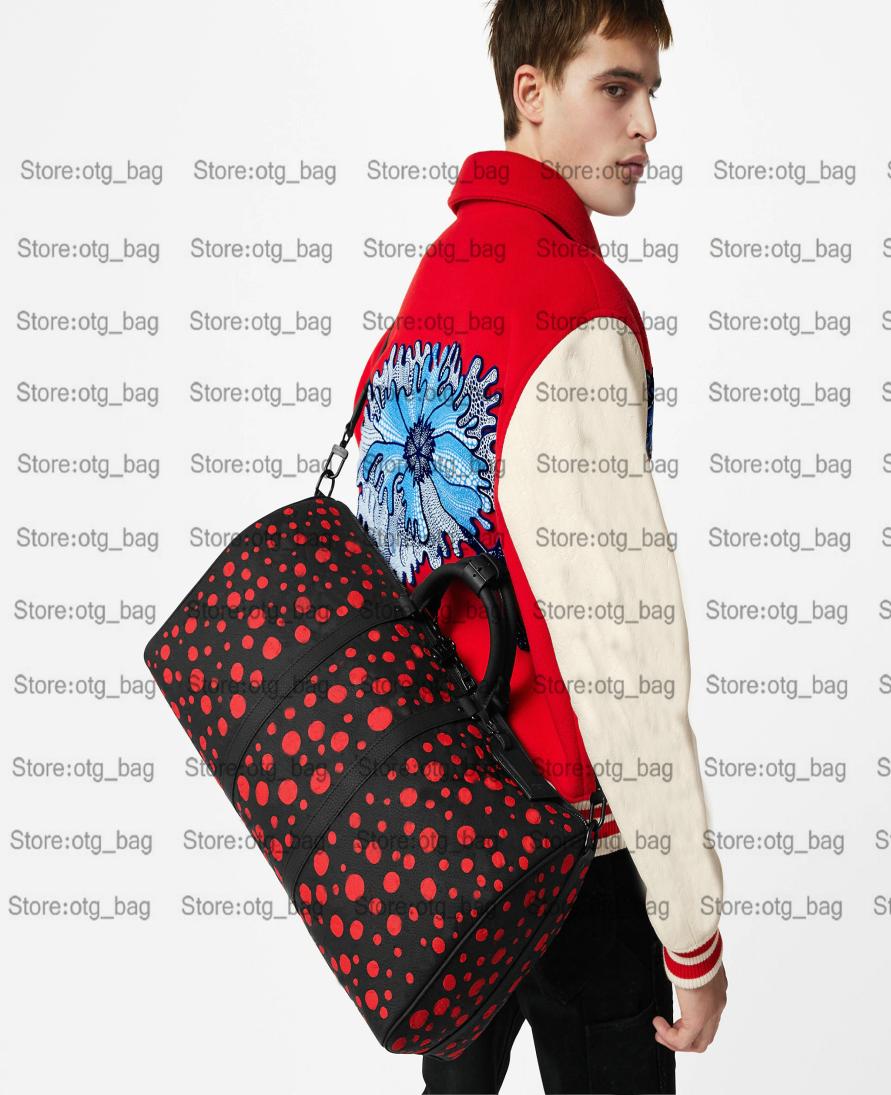 Keep 45 55 VIRGIL Duffel Bag X Yayoi Kusama Mens Sports Travel Large PSYCHEDELIC FLOWERS Capacity Oxidized Handbags Designer Lugga7053048, Light grey
Keep 45 55 VIRGIL Duffel Bag X Yayoi Kusama Mens Sports Travel Large PSYCHEDELIC FLOWERS Capacity Oxidized Handbags Designer Lugga7053048, Light grey