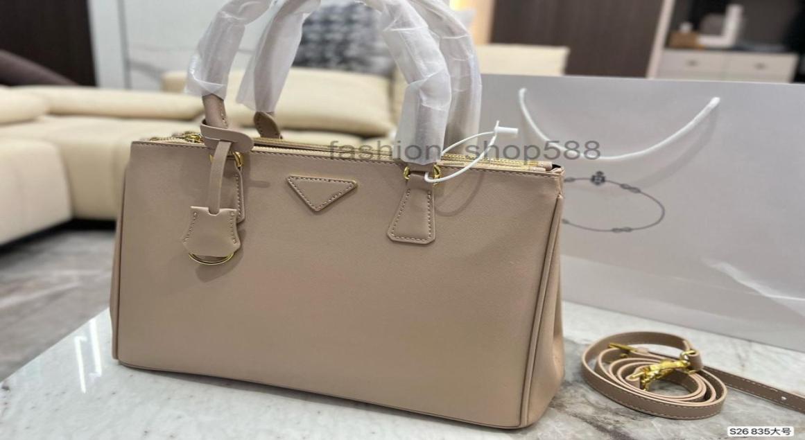 Cross Body Lady Bag Purses Shoulder Luxury Bag Men Designer Fashion Bags Triangle Womens Symbole Totes4535445, Khaki
Cross Body Lady Bag Purses Shoulder Luxury Bag Men Designer Fashion Bags Triangle Womens Symbole Totes4535445, Khaki