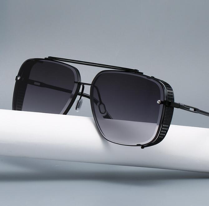 New style metal frame big square sunglasses superclear women's sunglass driving glasses high quality shades eyewear
New style metal frame big square sunglasses superclear women's sunglass driving glasses high quality shades eyewear