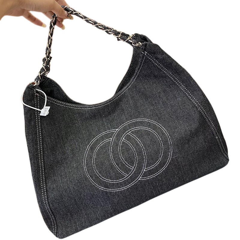 Classic Designer Tote Bag Fashion Ladies Denim Shopping Luxury Brand Bags Casual Handbag One Shoulder Portable Canvas Female Shoulder Purse Large Size 43x30cm, Black 40*30cm
Classic Designer Tote Bag Fashion Ladies Denim Shopping Luxury Brand Bags Casual Handbag One Shoulder Portable Canvas Female Shoulder Purse Large Size 43x30cm, Black 40*30cm