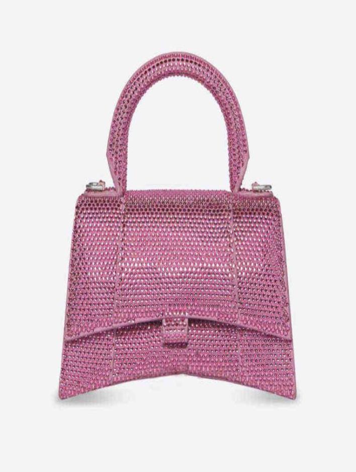 Evening Bags 3A Hourglass Bag Half Moon Crescent Diamante Handbag Purse Full Rhinestone Classic Letter Buckle High Quality Flap5301545, Black
Evening Bags 3A Hourglass Bag Half Moon Crescent Diamante Handbag Purse Full Rhinestone Classic Letter Buckle High Quality Flap5301545, Black