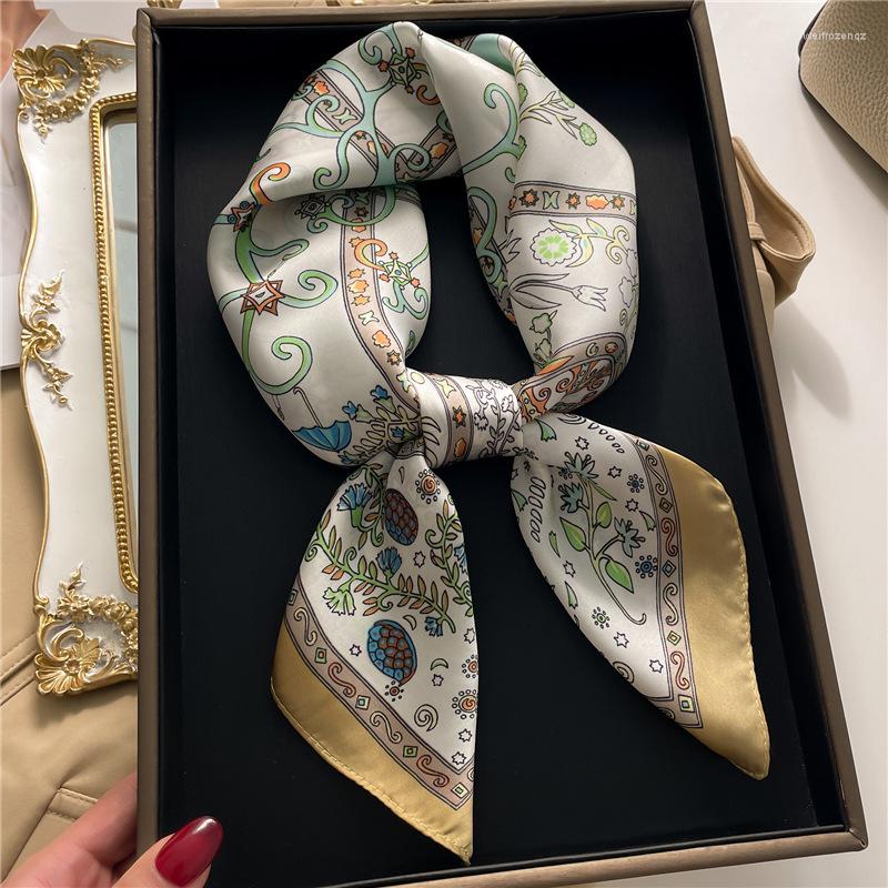Scarves 70x70CM Luxury Women Silk Square Scarf Shawl Fashion Wheel Geometric Pattern Color Matching Flowers Ladies Headband
Scarves 70x70CM Luxury Women Silk Square Scarf Shawl Fashion Wheel Geometric Pattern Color Matching Flowers Ladies Headband