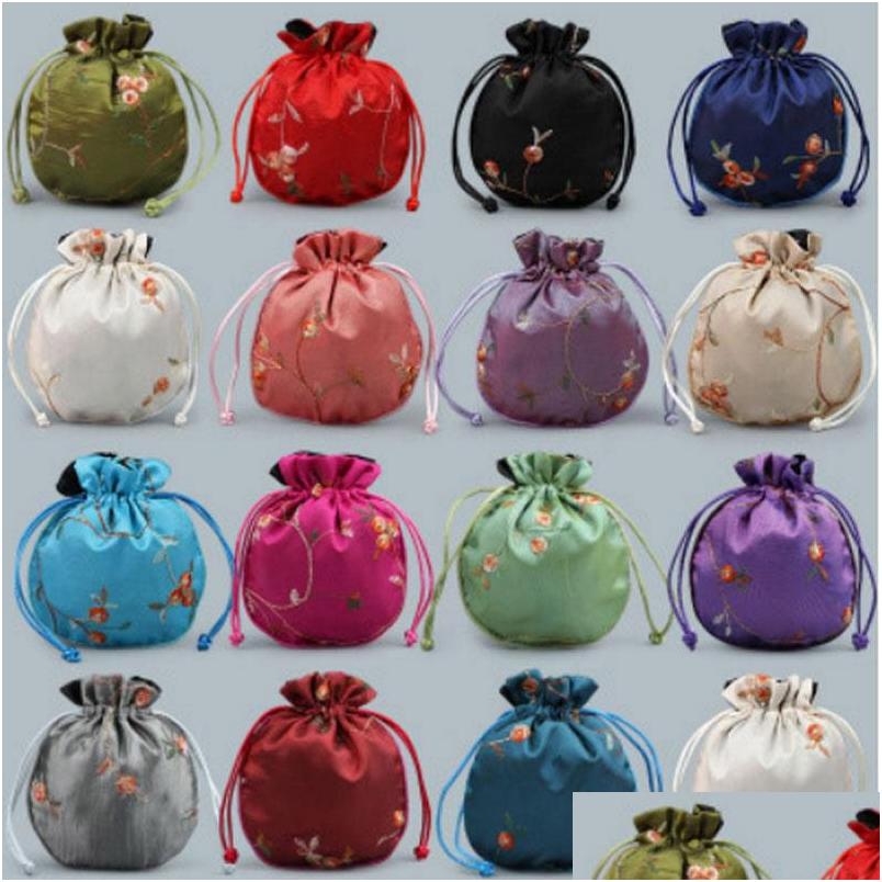 Jewelry Pouches Bags Display 11X13Cm Dstring Women Girl Storage Chinese Silk Embroidery Bracelet Pouches Drop Delivery Packaging Dh9Qx
Jewelry Pouches Bags Display 11X13Cm Dstring Women Girl Storage Chinese Silk Embroidery Bracelet Pouches Drop Delivery Packaging Dh9Qx
