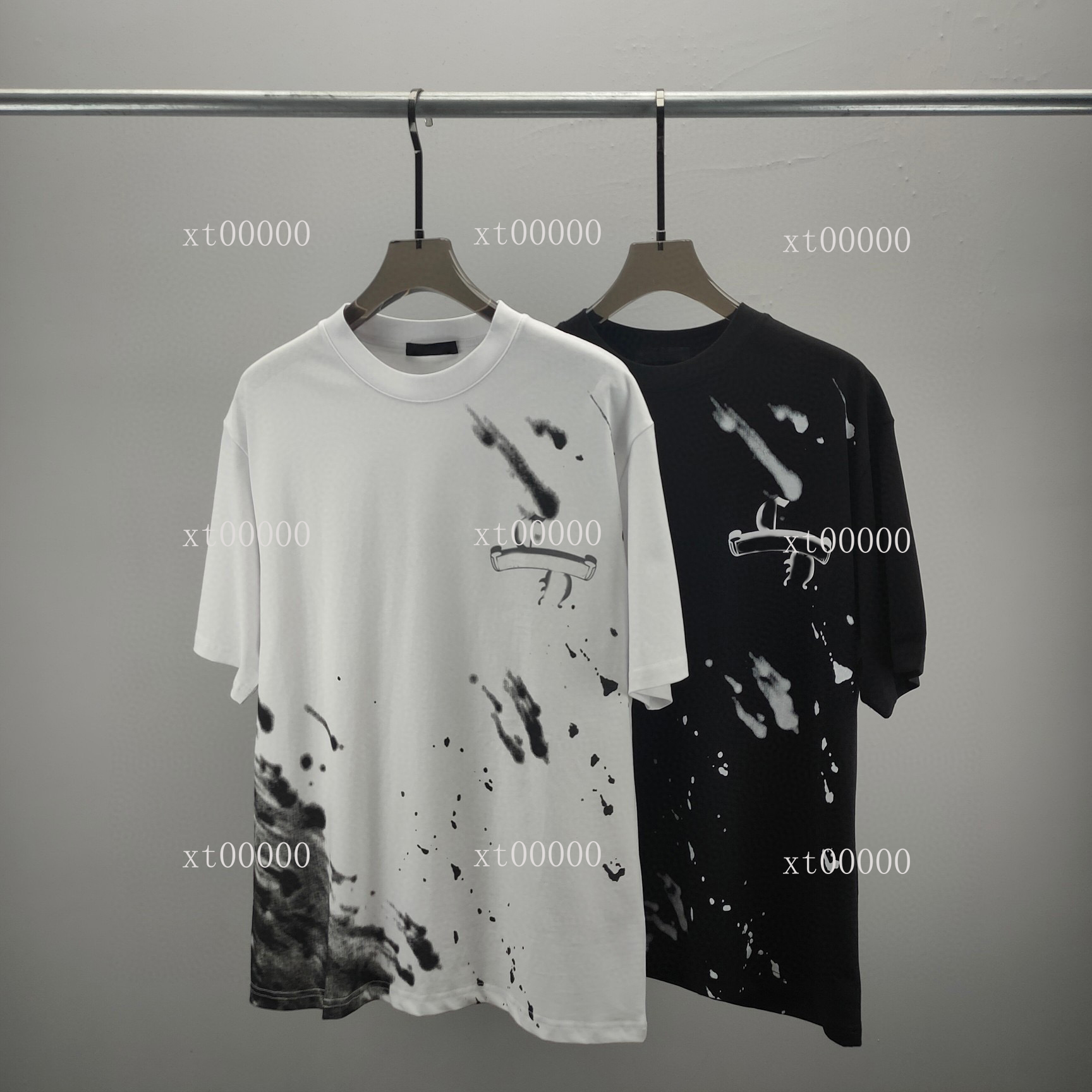 22SS Designer Letter Printed T Shirts Tee Sweatshirt Fashion High Street Short Sleeves Summer Casual T-Shirt Breathable Men Women Crew Neck Tees Dresses for Wome t085, White
22SS Designer Letter Printed T Shirts Tee Sweatshirt Fashion High Street Short Sleeves Summer Casual T-Shirt Breathable Men Women Crew Neck Tees Dresses for Wome t085, White