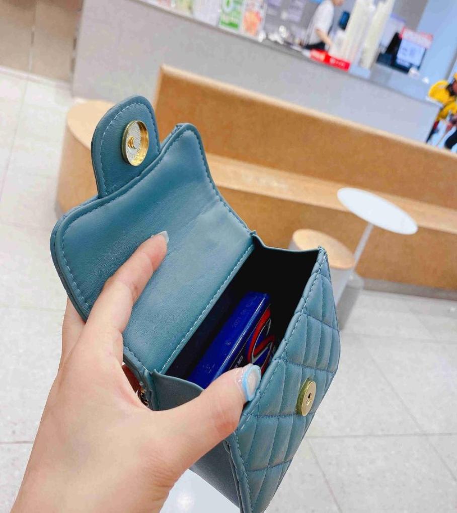 Brand Fashion Shoulder mini Bags Luxury Designer Handbags High Quality Women chains letter purse phone bag wallet temperament cros8200342, Sky blue
Brand Fashion Shoulder mini Bags Luxury Designer Handbags High Quality Women chains letter purse phone bag wallet temperament cros8200342, Sky blue