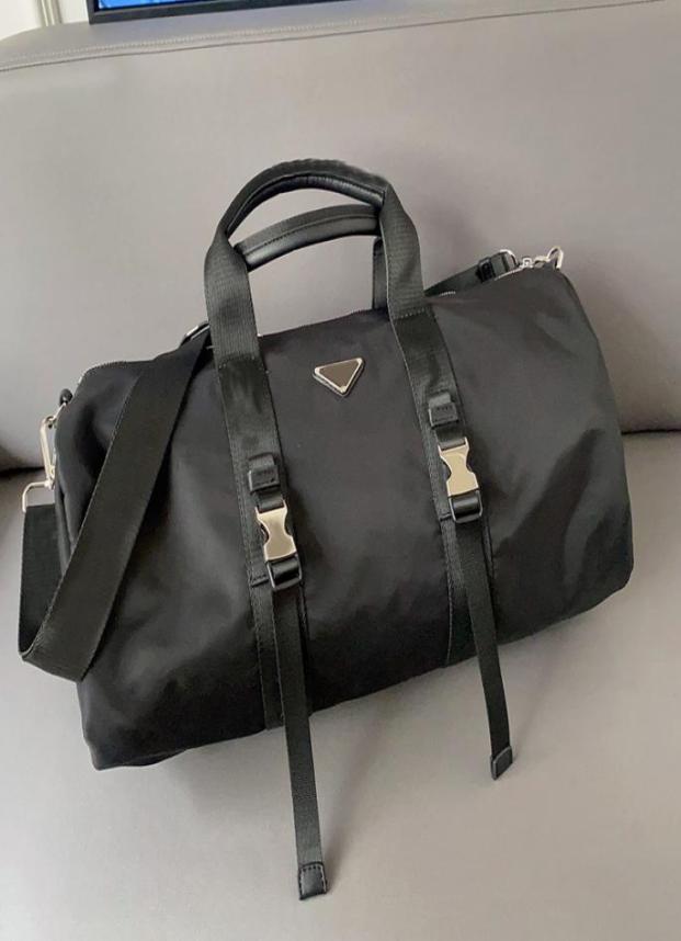 Large Capacity Duffle Bag Chain Travel Bags Outdoor Nylon Plain Print Stripes Letter Soft Single Designer Luggage Bag 2956982365, Black
Large Capacity Duffle Bag Chain Travel Bags Outdoor Nylon Plain Print Stripes Letter Soft Single Designer Luggage Bag 2956982365, Black