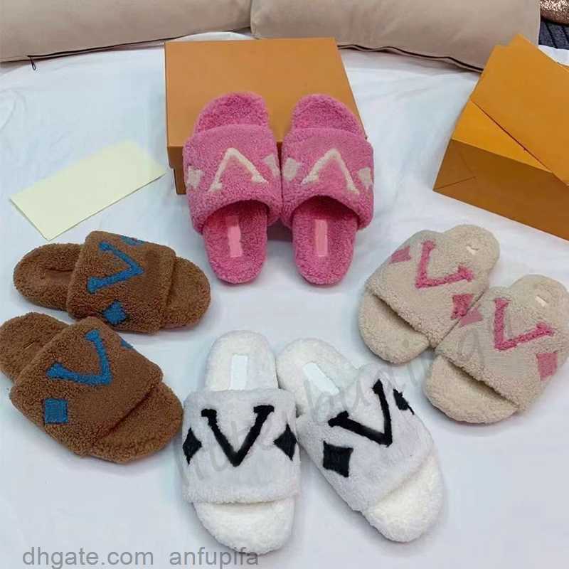 Fashion Wool Slippers Leather Plush Designer Women Scuffs Pink Orange Black Word Grey White Slipper Leisure Home Sandals 35-42, Blue word brown 32-42
Fashion Wool Slippers Leather Plush Designer Women Scuffs Pink Orange Black Word Grey White Slipper Leisure Home Sandals 35-42, Blue word brown 32-42