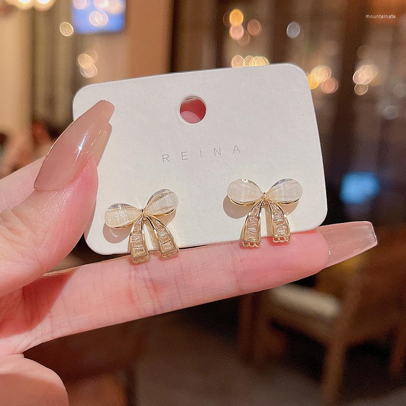 Dangle Earrings Korean Zircon Bowknot Cute Small Stud Women S925 Silver Needle Ins Fashion Temperament Acrylic Female Jewelry
Dangle Earrings Korean Zircon Bowknot Cute Small Stud Women S925 Silver Needle Ins Fashion Temperament Acrylic Female Jewelry