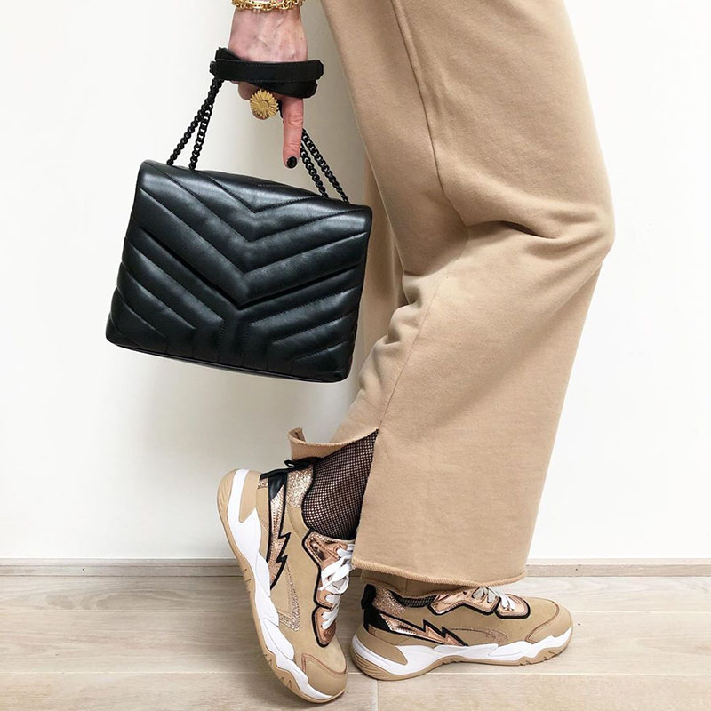 AAAAA Fashion Designer Women's Bag Women's Shoulder Bag Handbag Purse Original box leather high quality YS017
AAAAA Fashion Designer Women's Bag Women's Shoulder Bag Handbag Purse Original box leather high quality YS017