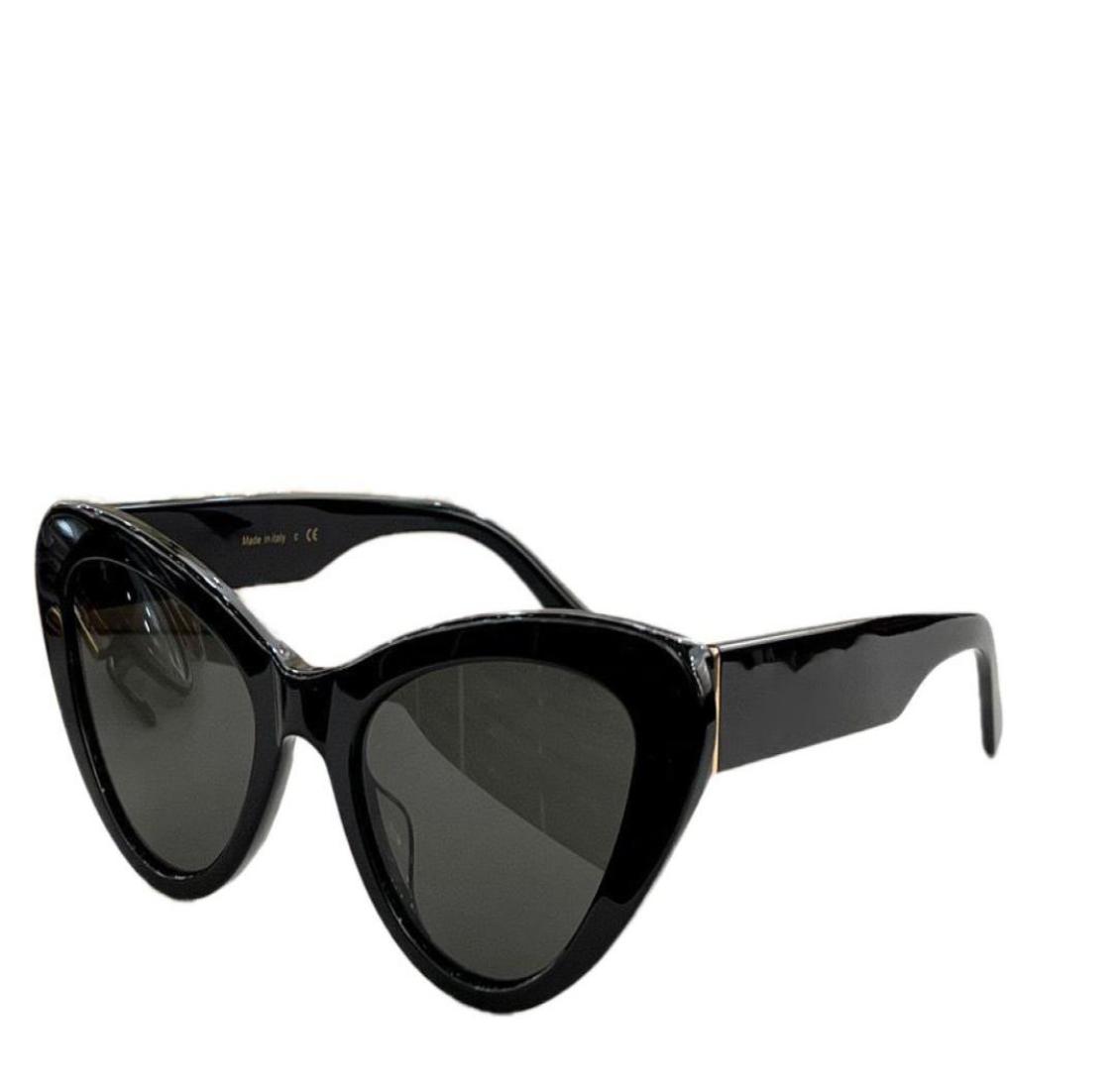 Womens Sunglasses For Women Men Sun Glasses Mens Fashion Style Protects Eyes UV400 Lens With Random Box And Case 13YS1774856
Womens Sunglasses For Women Men Sun Glasses Mens Fashion Style Protects Eyes UV400 Lens With Random Box And Case 13YS1774856