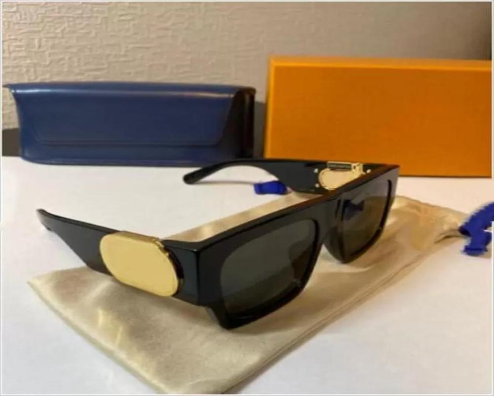 Sunglasses Link Frame Lens Black Gold Logo Unisex sun glasses Men women man mens sunglasses Fashion UV400 Protection wBox Case5563228
Sunglasses Link Frame Lens Black Gold Logo Unisex sun glasses Men women man mens sunglasses Fashion UV400 Protection wBox Case5563228