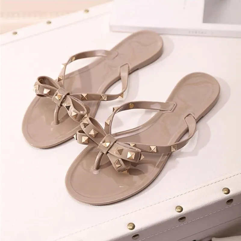 2023NEW BRAND Sandals WOmen Summer Fashion Beach shoes,Flip-flops jelly Casual sandals,flat bottomed slippers, Beach Shoes, Black
2023NEW BRAND Sandals WOmen Summer Fashion Beach shoes,Flip-flops jelly Casual sandals,flat bottomed slippers, Beach Shoes, Black