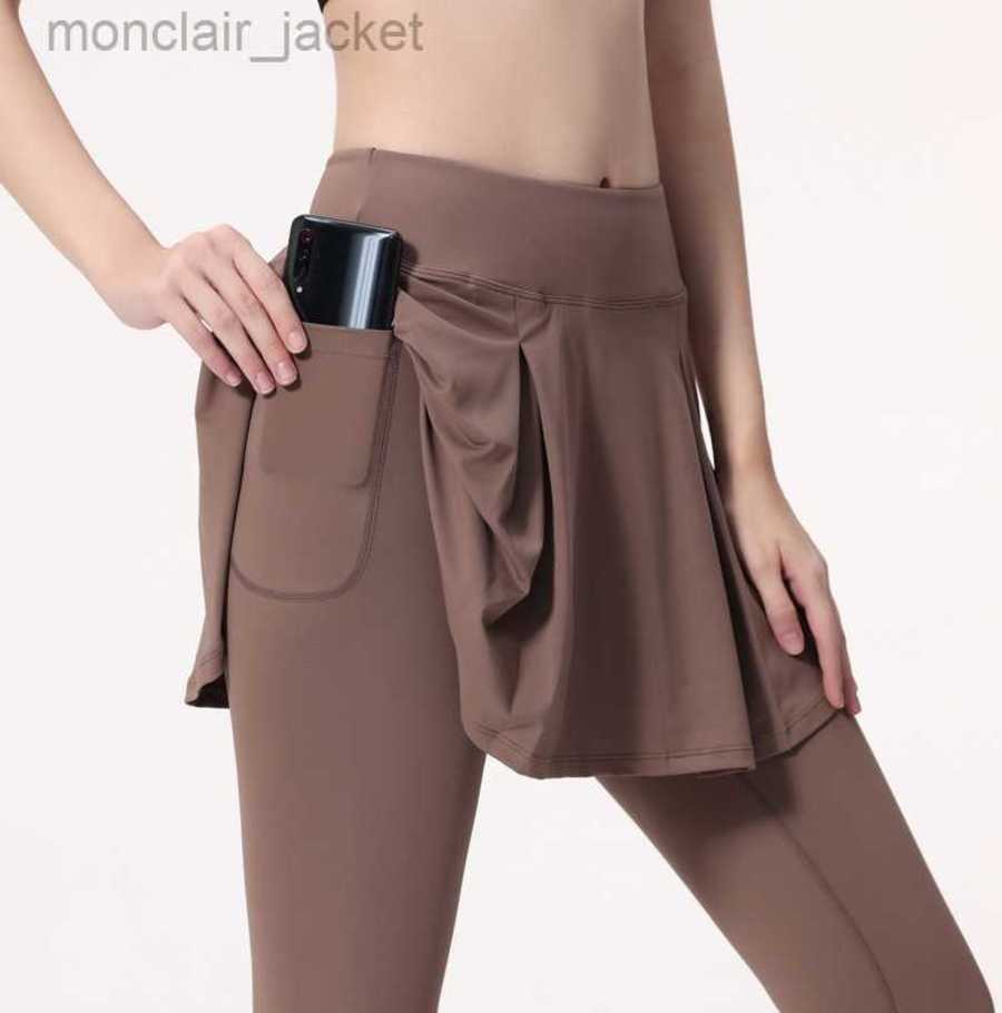 2023 Designer Women Leggings New Summer Women Yoga Suit Fitness Sports Leave Two Pieces Running Leisure Training Pocket Tight Capris Luyoga, Black
2023 Designer Women Leggings New Summer Women Yoga Suit Fitness Sports Leave Two Pieces Running Leisure Training Pocket Tight Capris Luyoga, Black