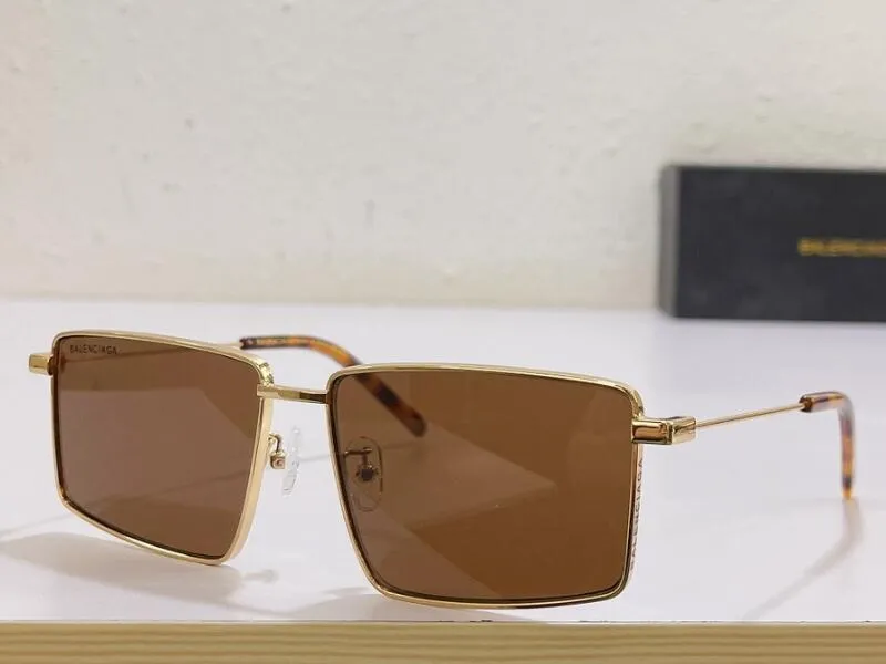 5A Eyeglasses BB Eyewear Discount Designer Sunglasses For Men Women 100% UVA/UVB With Glasses Bag Box Fendave 0289S 0195S
5A Eyeglasses BB Eyewear Discount Designer Sunglasses For Men Women 100% UVA/UVB With Glasses Bag Box Fendave 0289S 0195S