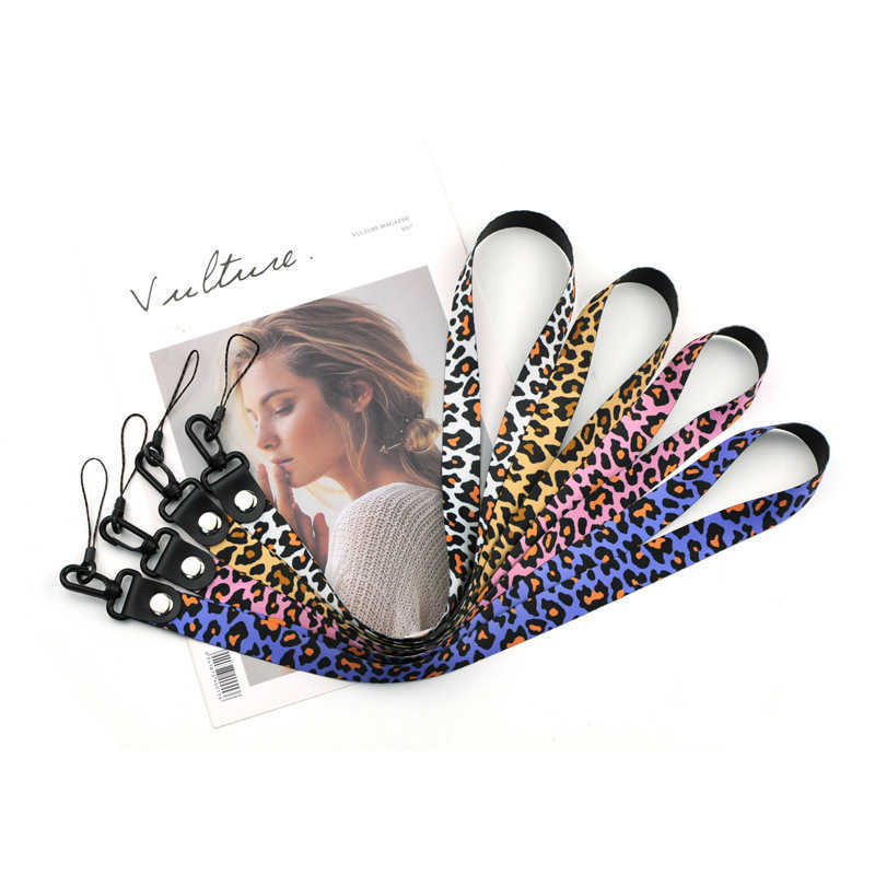 Heat transfer leopard print exquisite creative mobile phone lanyard high-grade brand lanyard rope hanging rope hanging neck AA220318
Heat transfer leopard print exquisite creative mobile phone lanyard high-grade brand lanyard rope hanging rope hanging neck AA220318