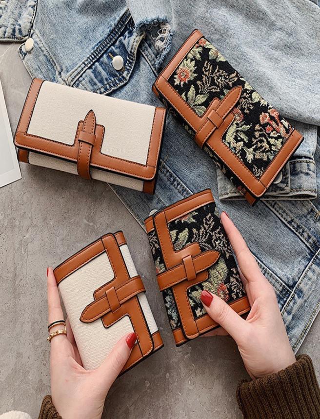 HBP Women Luxury Trifold Wallets Designer Embroidery Flowers Canvas Soft Long Short Purse Girls Fashion Card Holder Clutch 208213213771, Red
HBP Women Luxury Trifold Wallets Designer Embroidery Flowers Canvas Soft Long Short Purse Girls Fashion Card Holder Clutch 208213213771, Red