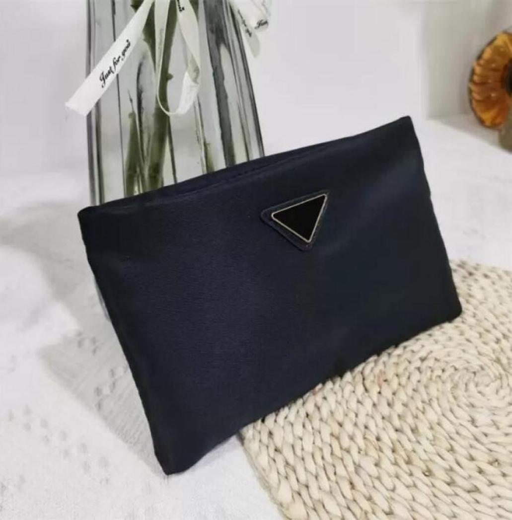 2023 Designer Women cosmetic bags organizer makeup bag travel pouch Fashion toiletry make up ladies cluch purses7670409, Khaki
2023 Designer Women cosmetic bags organizer makeup bag travel pouch Fashion toiletry make up ladies cluch purses7670409, Khaki