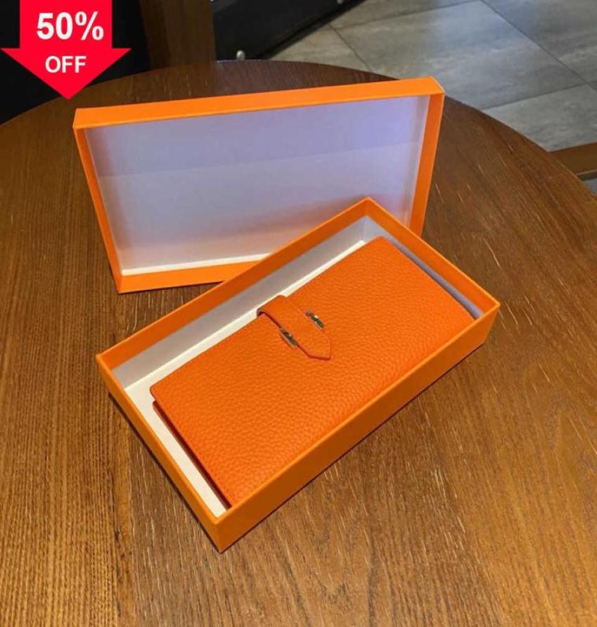 Luxury Designer Handbag 2022 New Long Wallet Women039s Leather Hbelt European and American Hand Baotou Layer Cowhide Ultrathi1488495, Red
Luxury Designer Handbag 2022 New Long Wallet Women039s Leather Hbelt European and American Hand Baotou Layer Cowhide Ultrathi1488495, Red
