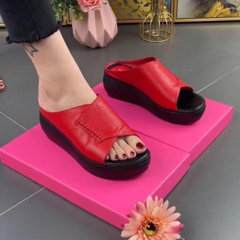 Slippers Beach Ladies Leather Flip Flops Summer Platform Female Non-Slip Fashion Women Size 35-40, Black
Slippers Beach Ladies Leather Flip Flops Summer Platform Female Non-Slip Fashion Women Size 35-40, Black