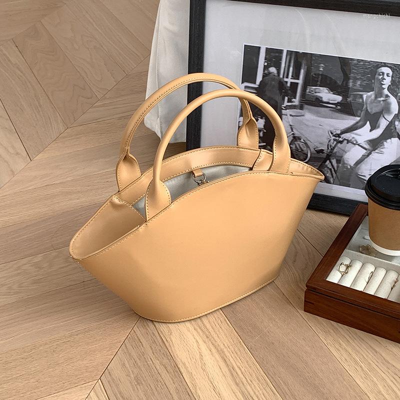 Evening Bags Women Large Capcity Shoulder Messenger Vintage Tote Lady Pure Style Purses And Handbags Clutch Luxury, Black
Evening Bags Women Large Capcity Shoulder Messenger Vintage Tote Lady Pure Style Purses And Handbags Clutch Luxury, Black