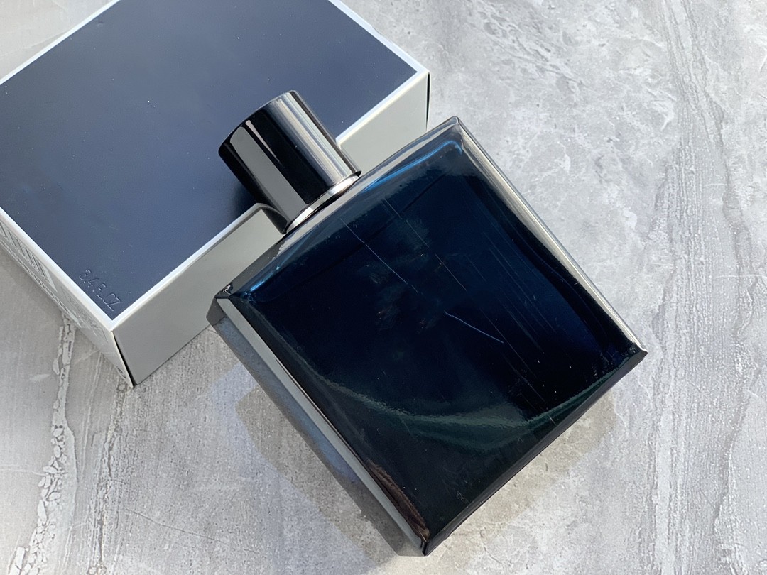Bleu De Perfume 100ml EDP spray good smell long time Lasting Blue Man Cologne Spray fast ship
Bleu De Perfume 100ml EDP spray good smell long time Lasting Blue Man Cologne Spray fast ship