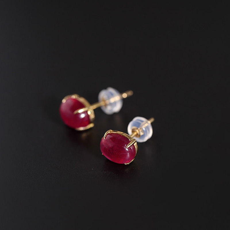 Classic Original New Silver Inlaid Oval Ruby Stud Earrings Sophisticated Elegant Charm Everyday Party Women's Jewelry
Classic Original New Silver Inlaid Oval Ruby Stud Earrings Sophisticated Elegant Charm Everyday Party Women's Jewelry