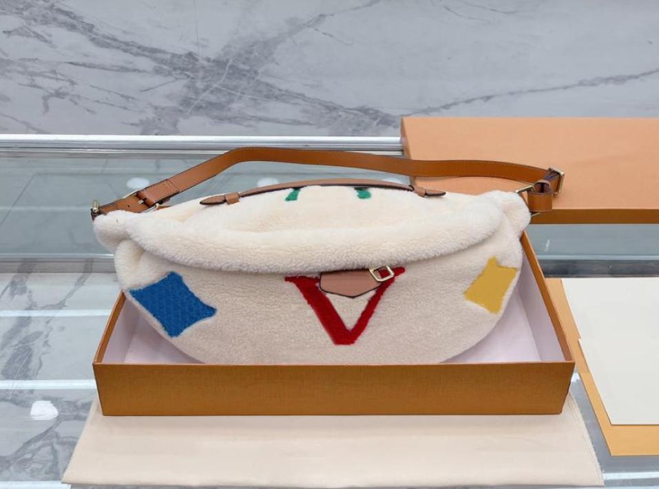 Women Fanny Pack Designer Handbags Famous Waist Bags Original Soft Plush Genuine Men Chest Bag Bumbag Designers Crossbody Bags Pur4758545, Sky blue
Women Fanny Pack Designer Handbags Famous Waist Bags Original Soft Plush Genuine Men Chest Bag Bumbag Designers Crossbody Bags Pur4758545, Sky blue
