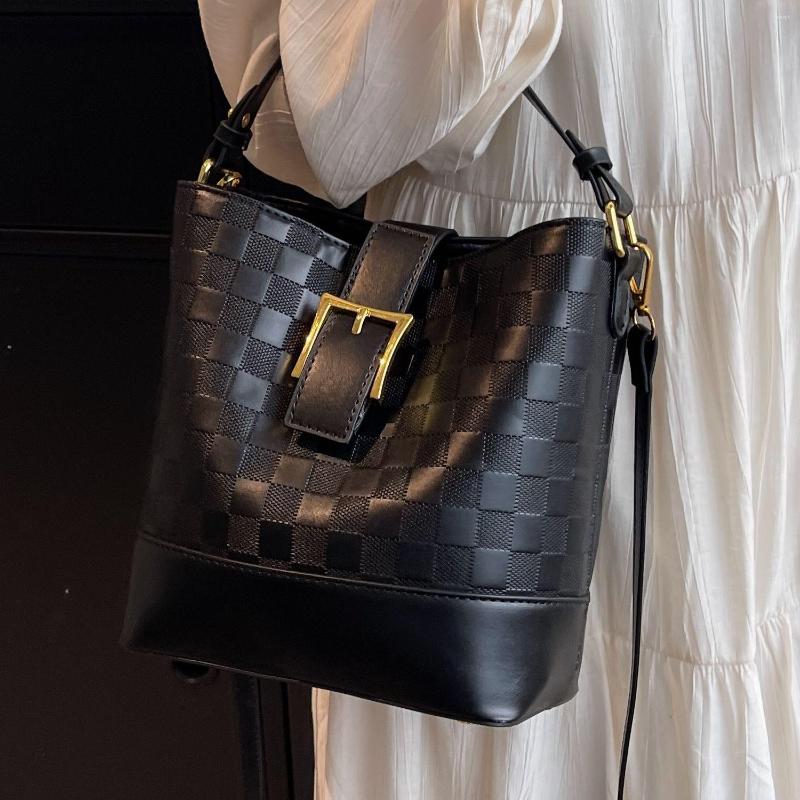 Evening Bags Luxury High Quality Ladies Handbags Large Capacity Totes Shoulder For Women Bucket Bag Pu Leather Crossbody Female, Black
Evening Bags Luxury High Quality Ladies Handbags Large Capacity Totes Shoulder For Women Bucket Bag Pu Leather Crossbody Female, Black