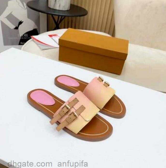 Fashion Designer Paris Beach Slide Scuffs Womens Slippers Summer Sandals high quality Ladies Flip Flops Sexy Multicolors Embroidered Floral Shoes with shoe box
Fashion Designer Paris Beach Slide Scuffs Womens Slippers Summer Sandals high quality Ladies Flip Flops Sexy Multicolors Embroidered Floral Shoes with shoe box