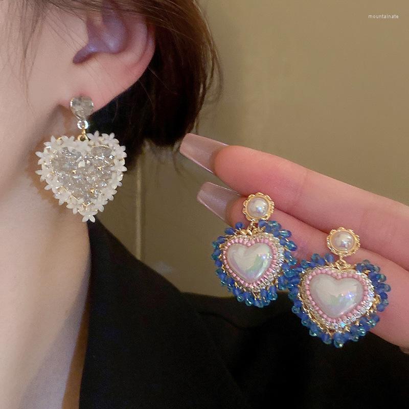 Dangle Earrings Trendy Korean Fashion Zirconia Heart Earring For Women Elegant Classic Jewellery Exquisite Chic Flower Vintage Jewelry
Dangle Earrings Trendy Korean Fashion Zirconia Heart Earring For Women Elegant Classic Jewellery Exquisite Chic Flower Vintage Jewelry