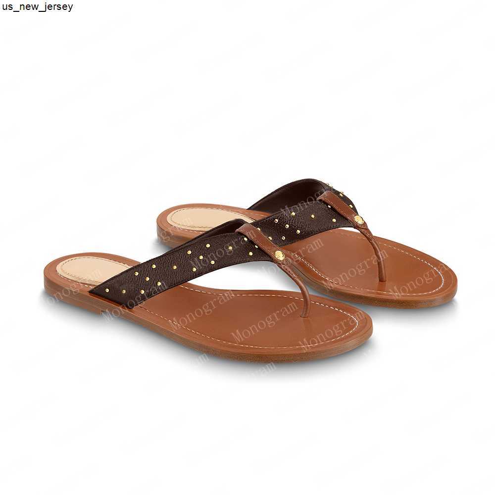 Slippers 2023 slippers slide sunny flat thong sandal brown leather letters sandals women slipper men slides waterfront womens 3542 with box and dust bag L J230525, #01 brown flower black
Slippers 2023 slippers slide sunny flat thong sandal brown leather letters sandals women slipper men slides waterfront womens 3542 with box and dust bag L J230525, #01 brown flower black
