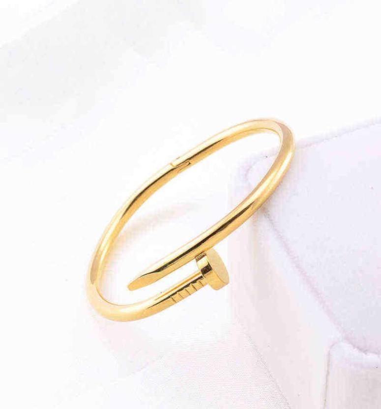 Bangle Carti bangle bracelet designer Bracelet luxury jewelry evil eye Stainless steel gold cuff bracelets plated silver woman man7004907
Bangle Carti bangle bracelet designer Bracelet luxury jewelry evil eye Stainless steel gold cuff bracelets plated silver woman man7004907