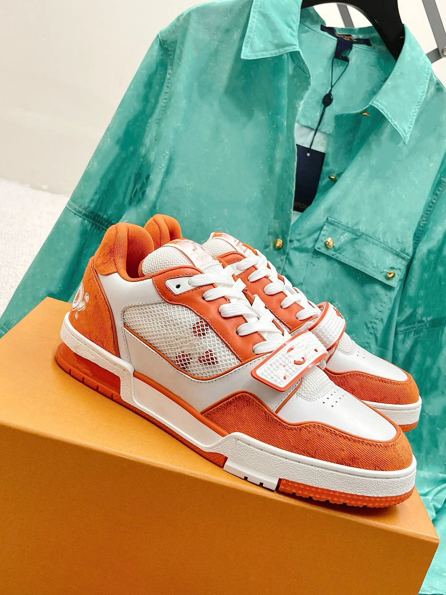 2023 New Sneaker Men Causal Shoes Fashion Woman Leather Lace Up Platform Sole Sneakers White Black Luxury shoes
2023 New Sneaker Men Causal Shoes Fashion Woman Leather Lace Up Platform Sole Sneakers White Black Luxury shoes