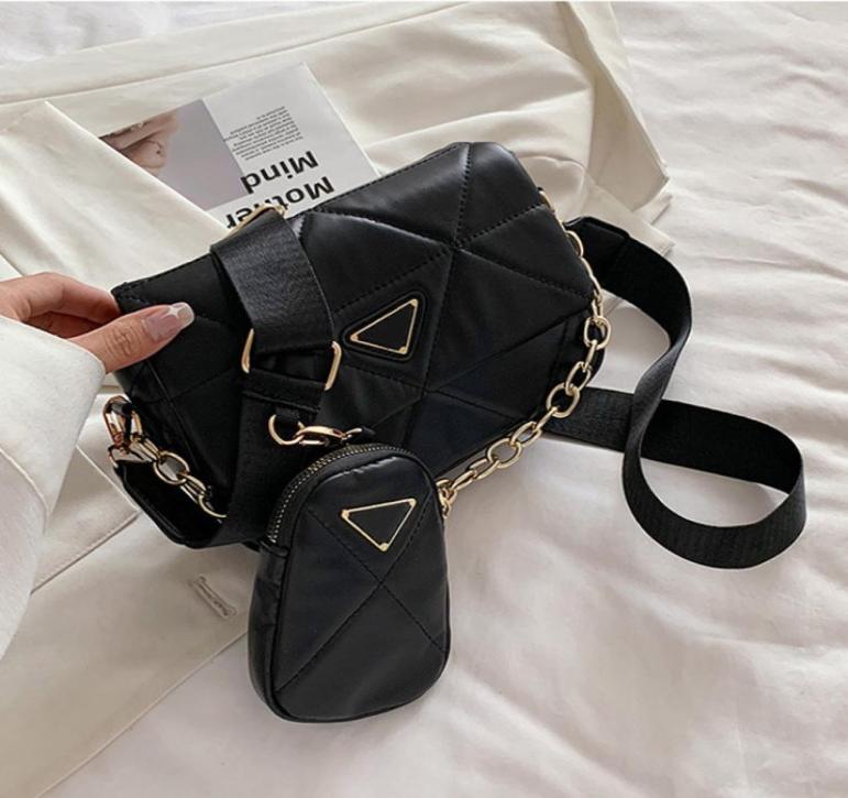 Designer Luxury women Shoulder Bags fashion Chain PU Handbags wallet women Packs Stuff Sacks Crossbody Shopping bag Hobo purses3092567, Red
Designer Luxury women Shoulder Bags fashion Chain PU Handbags wallet women Packs Stuff Sacks Crossbody Shopping bag Hobo purses3092567, Red