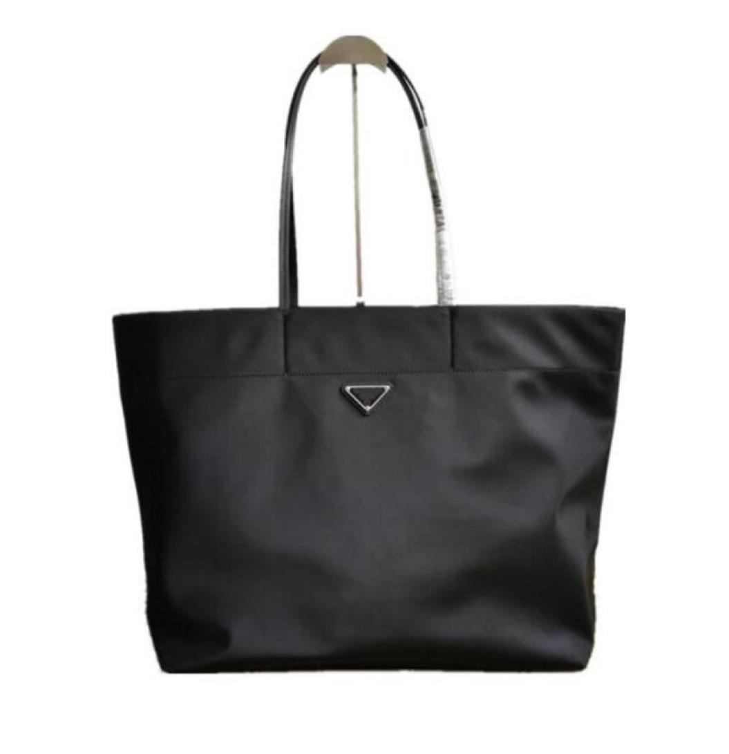 ADA Whole P Luxury Designer Brands Shopping Bags Women Triangle Label Waterproof Leisure Travel Bag Large Capacity Nylon Mommy6115237, Black
ADA Whole P Luxury Designer Brands Shopping Bags Women Triangle Label Waterproof Leisure Travel Bag Large Capacity Nylon Mommy6115237, Black