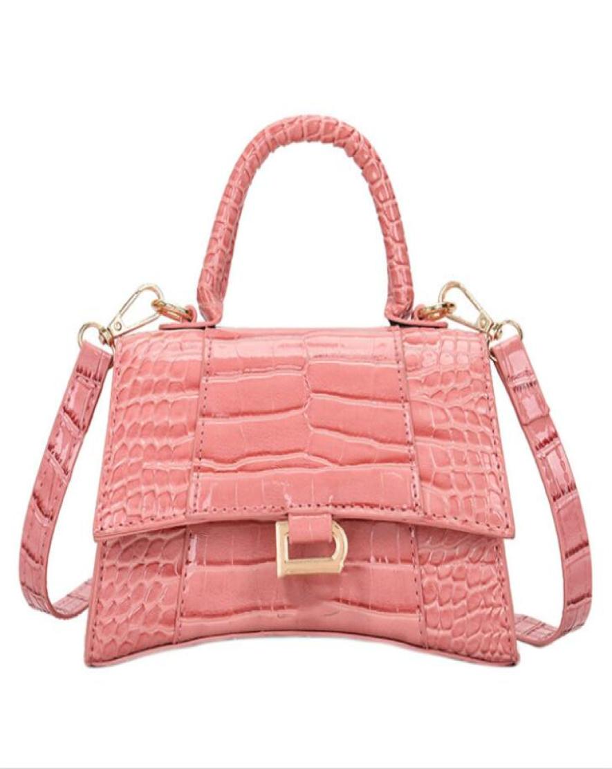 New Fashion Simple Alligator Print Handbag Bright Leather Casual Shoulder Bag Letter Crossbody Women039s Bag2327052, Sky blue
New Fashion Simple Alligator Print Handbag Bright Leather Casual Shoulder Bag Letter Crossbody Women039s Bag2327052, Sky blue