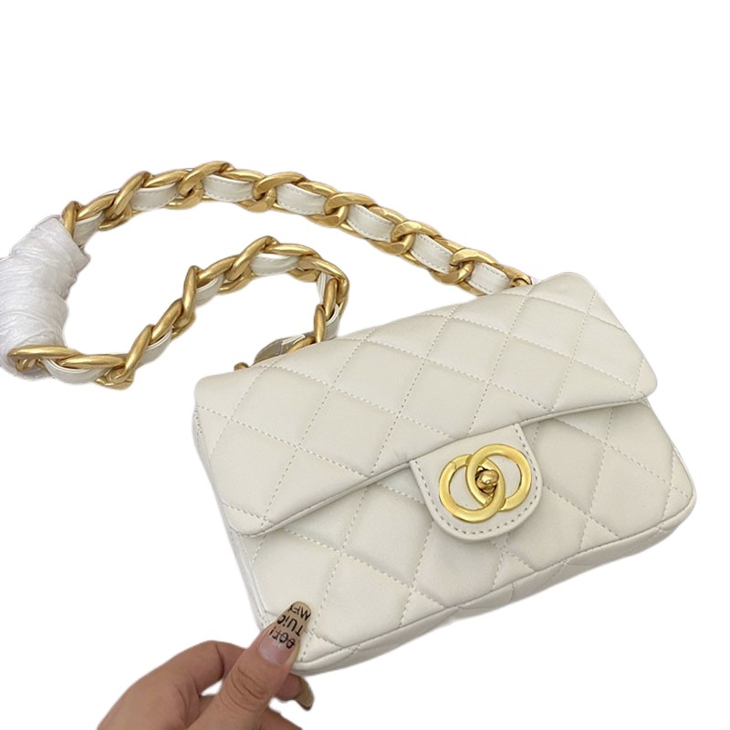 Designer Bag 2023 With Bold Gold Chain Bags White Classic Handbag 22s Flap Women's CrossBody Purses Official Imported Genuine Leather From France Wallet Size 21x14cm, Black 20x12cm
Designer Bag 2023 With Bold Gold Chain Bags White Classic Handbag 22s Flap Women's CrossBody Purses Official Imported Genuine Leather From France Wallet Size 21x14cm, Black 20x12cm