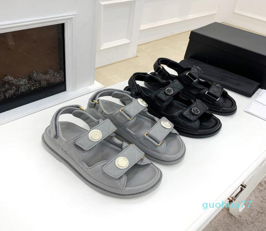 2022 Designer Sandals For Women Ladies Hollowed out pattern Flats Flat Heels Slippers Trend Luxe Tories Slides Rubber Summer Flip 7904172, Chocolate
2022 Designer Sandals For Women Ladies Hollowed out pattern Flats Flat Heels Slippers Trend Luxe Tories Slides Rubber Summer Flip 7904172, Chocolate