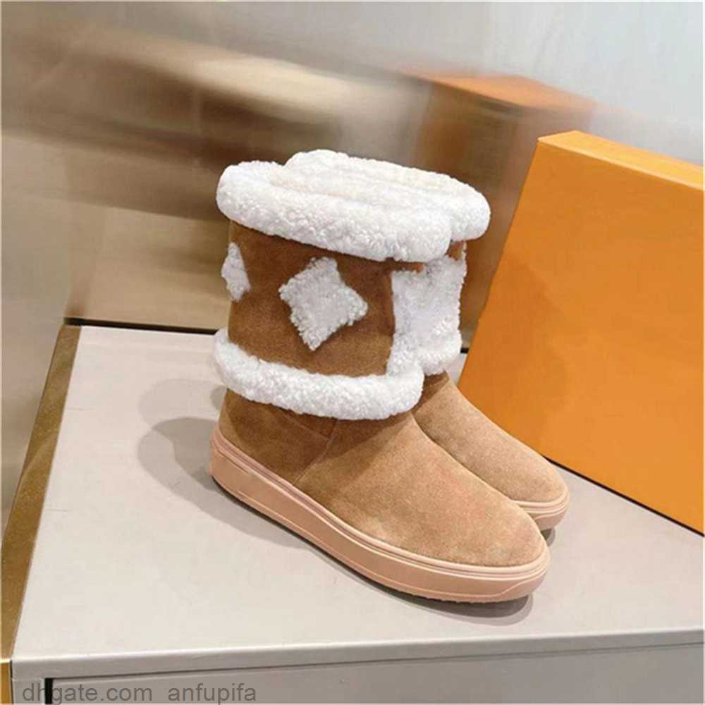 Women Designer Snowdrop Flat Ankle Boots Wool Lining Rubber Outsole Casual Suede Street Style Plain Leather Martin Winter Booties Sneakers With Original Box
Women Designer Snowdrop Flat Ankle Boots Wool Lining Rubber Outsole Casual Suede Street Style Plain Leather Martin Winter Booties Sneakers With Original Box